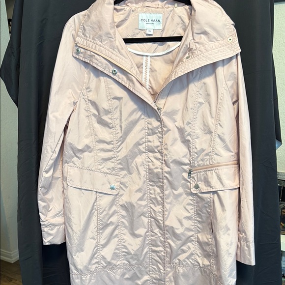 Cole Haan Signature Packable Hooded Rain Jacket – Petites XL – Blush Pink - Picture 4 of 9